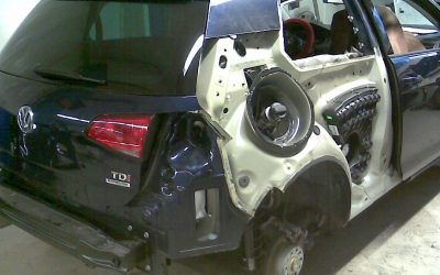 VW Golf 7 karosszéria javítás és fényezés
